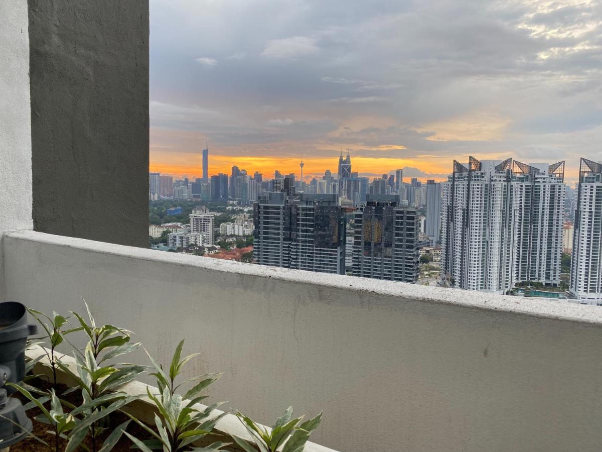 Skyline Garden 2 Bedrooms Homestay Near Klcc كوالالمبور المظهر الخارجي الصورة